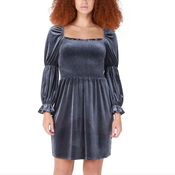 Black Tape_ Dresses & Skirts - Black Tape_ Womens Velvet Mini Fit & Flare Dress Sz Small‎